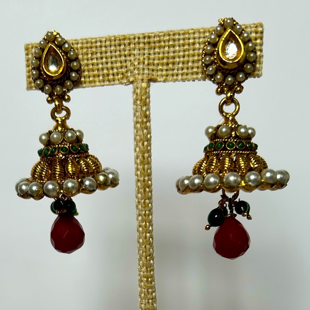 Vintage gold tone faux emerald rubies pearls Jhumka Style Earrings chandelier